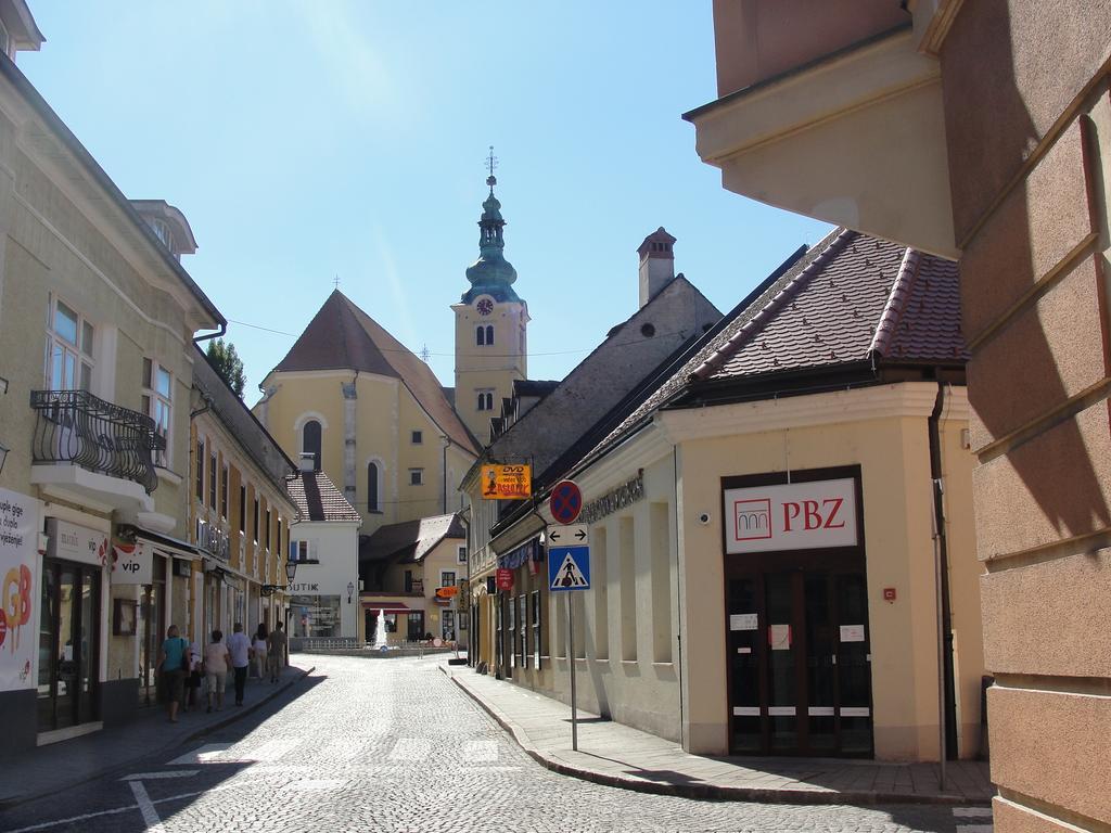 Apartman Rudi Apartamento Samobor Exterior foto