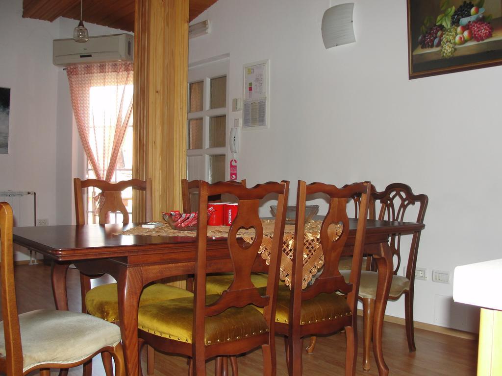 Apartman Rudi Apartamento Samobor Exterior foto